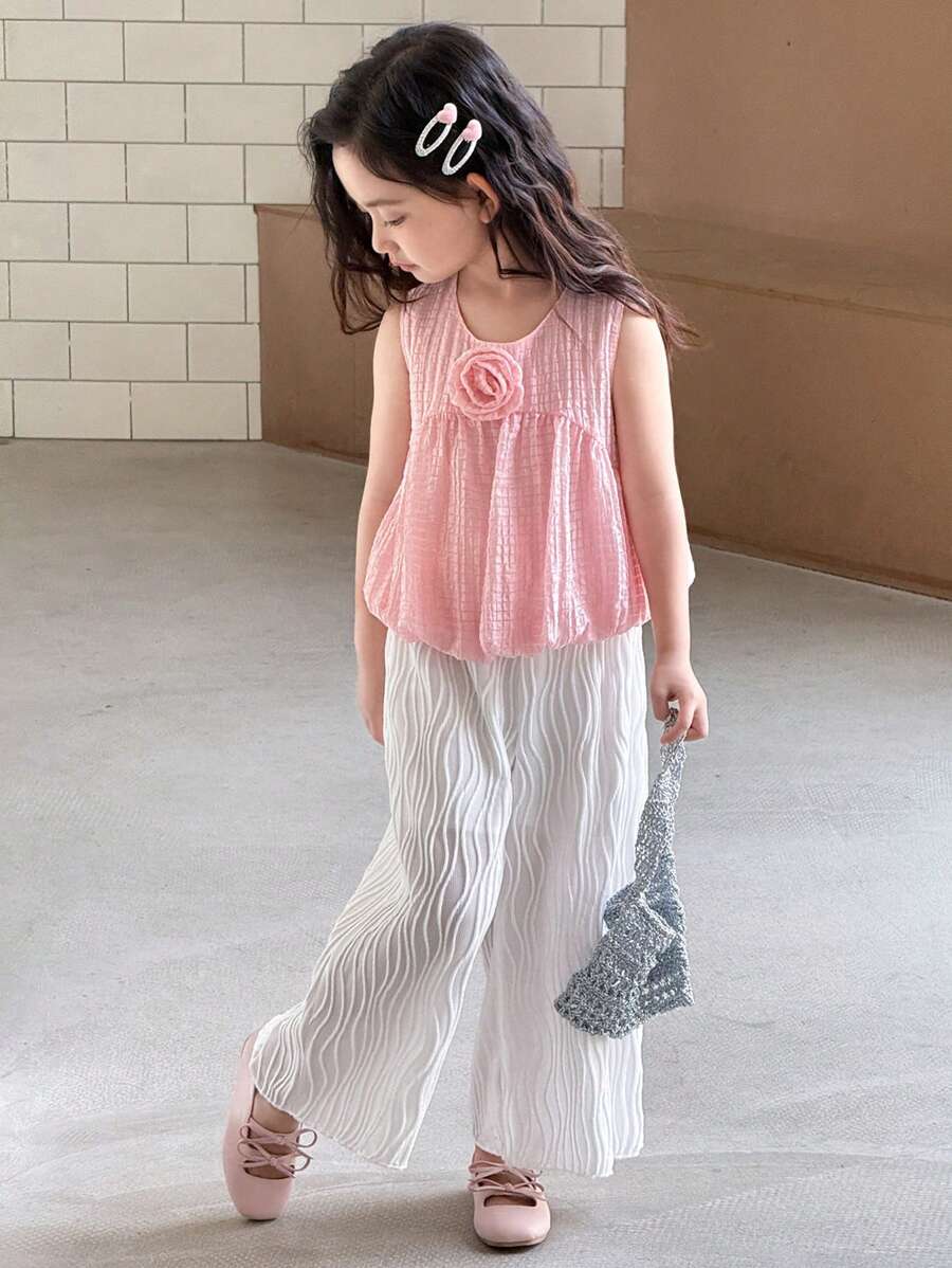 Conjunto de 2 piezas de blusa sin mangas con decoración floral dulce y pantalones de pierna ancha a rayas para niña joven, moda de verano - Rosa - Ver 1