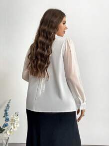 SHEIN Privé Camisa com Laço de Manga Longa Plus Size, Camisa Básica Elegante para Viagens, Adequada para Uso no Escritório, Primavera/Outono - Branco - Visão 8