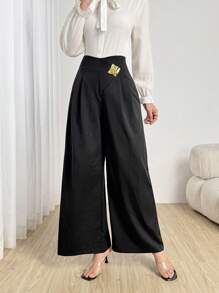 Modelyn Women's Solid Color Metal Buckle Decor Loose Pleated Casual Trousers,Women's Fashion Casual Summer Birthday Women's Clothing Prom Dress Wedding Guest Dress Curve Summer Skirt Concert Clothing Wedding Clothing, Soft Fabric Women's Trousers, Black V-Shaped Waistband Metal Accessories Decoration Matching Fashion And Elegance, Back Zipper Design, Waist Straight Women's Trousers