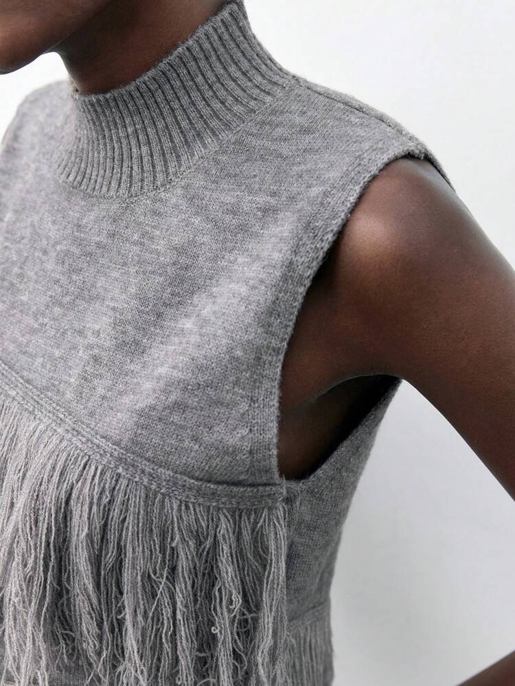 SHEIN Maija Women's Fashion Gray Solid Color Sleeveless Knit Tassel Asymmetric Hem Business Casual Top, Suitable For Outings, Parties, Holidays