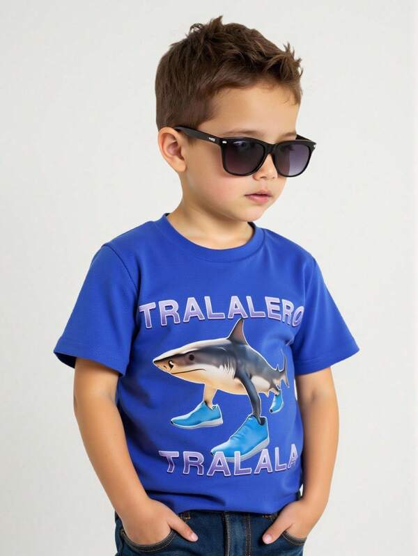 Camiseta de manga corta cuello redondo con estampado de tiburón informal para niño, adecuada para el verano