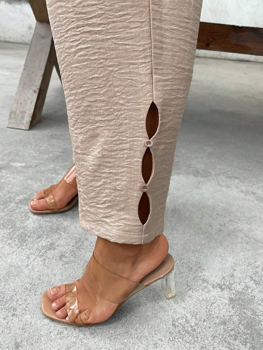 SHEIN LUNE 大码休闲纯色锥形裤 - 卡其色 - 查看 1