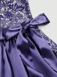 Fairmaia Robe dirndl vintage traditionnelle allemande élégante à fleurs vintage pour femmes grande taille. Robe traditionnelle dirndl sans manches avec col carré et tablier, pour Octobre, Halloween