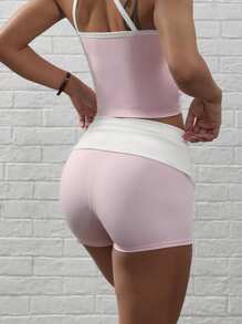 Gameset SHEIN Sport 时尚、清爽的春夏活力与活力，但又不失端庄甜美的简约校园风格，柔软舒适可爱的运动短裤，适合健身、舞蹈、普拉提、伸展运动、户外活动、高腰健身短裤 - 淺粉色 - 查看 1