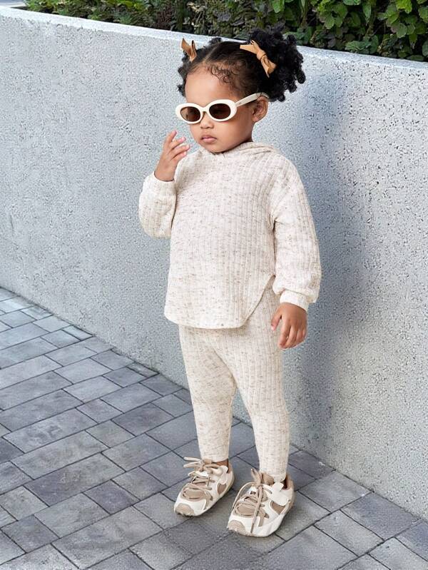 SHEIN Baby Mädchen 2-teiliges Set, lässiger Strick Langarm Hoodie Sweatshirt mit flauschigem asymmetrischem Saum und Loose Fit sowie Leggings, geeignet für Zuhause und Outdoor-Tragen