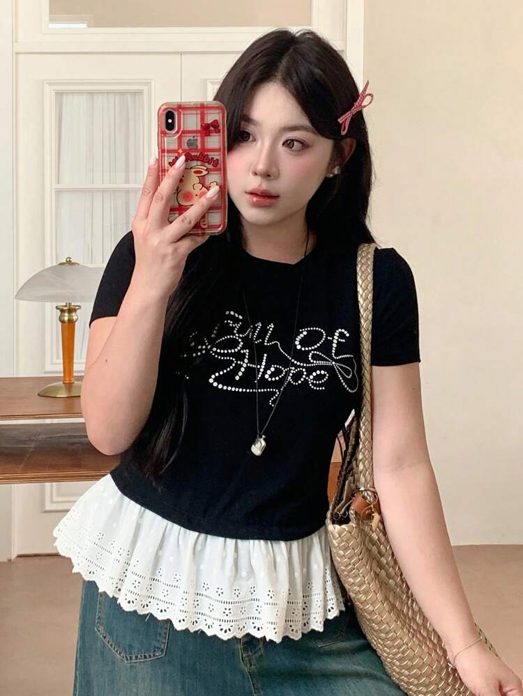 Dazy Plus Plus Size Artistic Letter Print Fitted Crew Neck Patchwork Doll Hem Short Sleeve T-Shirt, Summer, Graphic Tees Preppy Tops