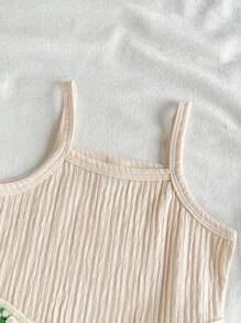 SHEIN 2pcs/Set Girls Summer Outfit, Cute Printed Camisole Top + Printed Shorts, European And American Style