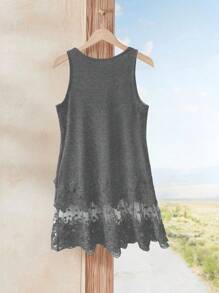 EMERY ROSE Atractiva camiseta sin mangas para mujeres con encaje contrastante largo para el verano - Gris Claro - Ver 2