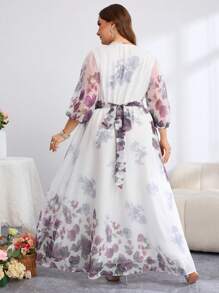 SHEIN Clasi Kurvenreiches Große Größen Elegantes und romantisches Chiffonkleid mit Positionsdruck, goldfarbene Kunstperlen-Spitze an der Taille, dunkelviolettes Kleid, fließendes Kleid, Cocktailkleid für Frauen, Fairycore, formelle Abendroben, bescheidenes Kleid, Konzert, Sommer, Sommeroutfits für Frauen