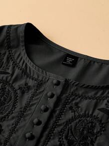 大码女式七分袖前开半扣刺绣领梭织衬衫 - 黑色 - 查看 4