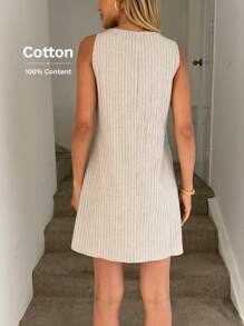 Easowa 休闲无袖圆领口袋 A 字迷你连衣裙，优雅适合假日外出度假连衣裙老款风格 - 彩色 - 查看 2