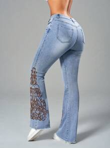 SHEIN SXY Women's Casual Flared Denim Jeans With Embroidered Flowers, Patch Pockets And Frayed Hem - Light Wash - View 2