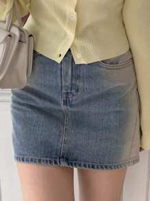 DAZY Light-Colored Washed Gradient Elastic Slim-Fit Denim Mini Skirt, Summer Jeans Skirt - Light Wash - View 8