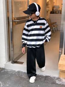 SHEIN 2pcs/Set Tween Boy Casual Korean Style Loose Striped Crew Neck Long Sleeve Sweatshirt And Pants Set, Suitable For Commuting, School, Daily Casual Wear, Sports, Autumn/Winter, Back To School Season Fall