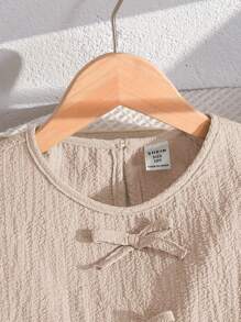 SHEIN Leap Crew 青少年女孩休闲度假纹理编织荷叶边领蝴蝶结衬衫和休闲阔腿裤两件套 - 杏色 - 查看 11