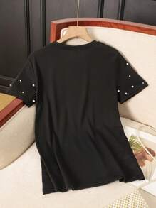 SHEIN EZwear Camiseta casual de manga corta y cuello redondo para mujer, adecuada para el verano, con bordado de lazo y accesorio de perla