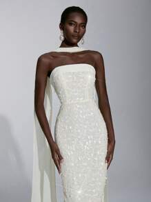 Elitara 优雅杏色奢华 3D 亮片装饰直筒长裙，可拆卸肩带，适合约会、度假、单身派对、生日、毕业典礼、婚礼、正式晚会 - 杏色 - 查看 3