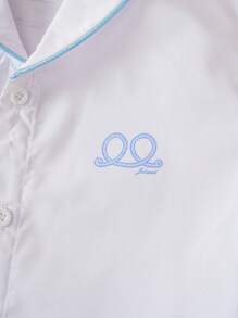 Joliand Joliand Set de 2 piezas para niños pequeños que consta de una camisa elegante y urbana con rayas verdes y pantalones cortos color caqui, incluye moño color rosa, adecuado para bodas, fiestas, salidas, picnics, verano