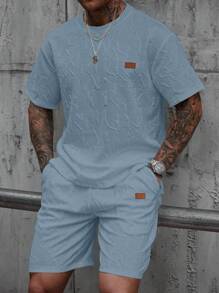 Manfinity CasualCool 男士休闲字母压花T恤和短裤套装，夏季 - 淺藍色 - 查看 3