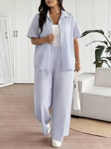 SHEIN Frenchy 1 件大码女式两件套：蓝白条纹开衫短袖衬衫 + 长裤，休闲通勤装