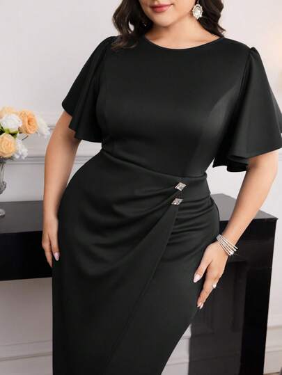 Modelyn Plus Size Women Summer Elegant Solid Color Flutter Sleeve Ruched Waist Rhinestone Decor Bodycon Dress,Business Casual Woman