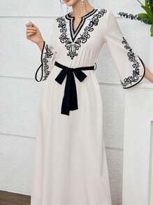 Yasmyna Women Floral Print V-Neck Split Sleeve Arabic Style Dress