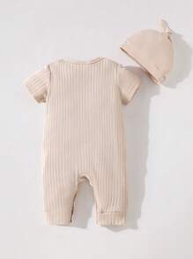 SHEIN 2-Pcs Newborn Baby Boys/Girls Casual Knit Comfortable Letter Printed Solid Color Short Sleeve Jumpsuit & Hat Set, Spring/Summer, 2025 New Year Version, Valentine's Day