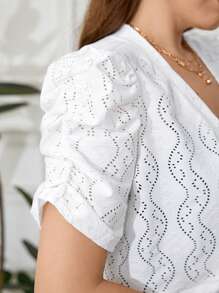 Reflora Plus Size Women Jacquard Short Sleeve Lightweight Jacket, White Shrug, White Bolero, White Cropped Shrug, White Lace Shrug, Teacher, Business Casual Woman, Office, Airport, Classy, Going Out, Streetwear Women, Old Money, Basic Top, Airport, Airport, Korean Style, Airport, Fall Winter Autumn Valentine's Day - White - View 3
