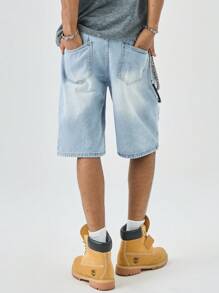 Manfinity EMRG 男士褪色简约休闲牛仔短裤 - 淺色水洗藍 - 查看 2