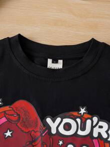 FRIENDS X SHEIN kmintern Camiseta casual de mujer de verano con cuello redondo, manga corta y estampado de letra y corazón