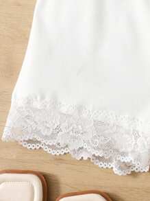 Tween Girls Casual Fashionable White Knit Lace Trim Snug Fit Shorts