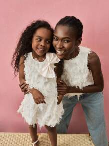 Maija 提花面料圆领荷叶边下摆休闲波西米亚风女式上衣，舒适休闲，适合度假海滩穿着，秋冬季、度假、海滩、巴厘岛度假村、圣诞节派对等场合。