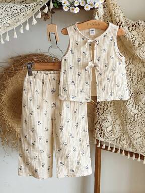 SHEIN Vintaside Kids 2-Piece Baby Girl Casual Fashion Textured Fabric Bow Sleeveless Top And Pants Set Suitable For Spring And Summer Daily Wear Toddler Linen Set