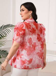 SHEIN Clasi Chemisier en mousseline de soie à manches courtes et imprimé fleuri pour femmes grandes tailles. Chemisiers fleuris élégants pour femmes grandes tailles. - Multicolore - Voir 2