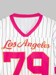 SHEIN Bộ trang phục 2 món cho bé gái mới biết đi - Áo thun tay ngắn cổ chữ V in họa tiết hoa sọc màu đỏ hồng, quần short thường ngày, thoải mái và phù hợp để mặc chơi thể thao và mặc hàng ngày, trang phục phù hợp cho chị em - Nhiều màu - Xem 4