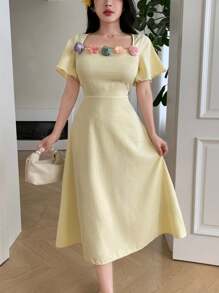 Modelyn Women's Jacquard Mid-Length Dress With Rose Decor, Pale Yellow, Summer - Yellow - View 7