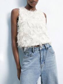 Maija 提花面料圆领荷叶边下摆休闲波西米亚风女式上衣，舒适休闲，适合度假海滩穿着，秋冬季、度假、海滩、巴厘岛度假村、圣诞节派对等场合。