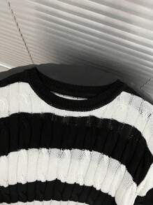 Manfinity Hypemode Men's Striped Crew Neck Short Sleeve Casual Knit Sweater - Black - View 5
