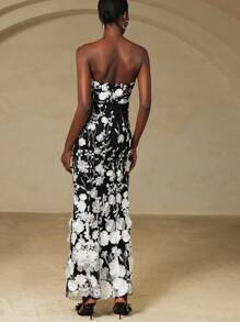 SHEIN Unity Langes Abendkleid mit 3D Blumen-Stickerei, trägerlos, Meerjungfrauensilhouette - Schwarz und Weiss - Übersicht 2