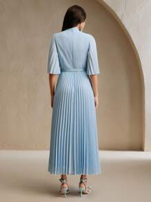 Anewsta 女士优雅刺绣花卉图案结领中长款褶皱连衣裙，配搭扣腰带，夏季 - 淺藍色 - 查看 2