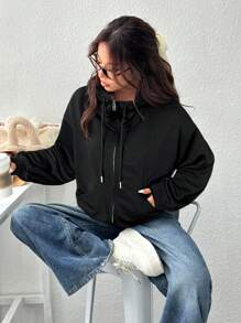 SHEIN EZwear 女士休闲黑色前拉链长袖连帽卫衣，带口袋，适合毕业季、返校季、毕业典礼、教师装、秋冬季返校季穿着。 - 黑色 - 查看 3