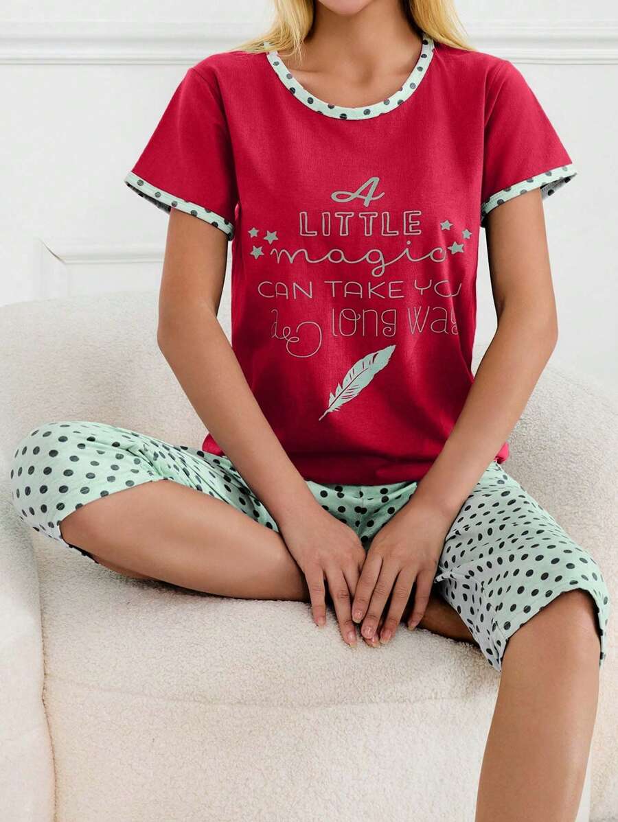 SHEIN Cottnline 100% Cotton 2 chiếc áo sơ mi cotton in khẩu hiệu màu tương phản và quần Capri in chấm bi, đồ ngủ mặc ở nhà - Màu Hồng Tươi - Xem 1