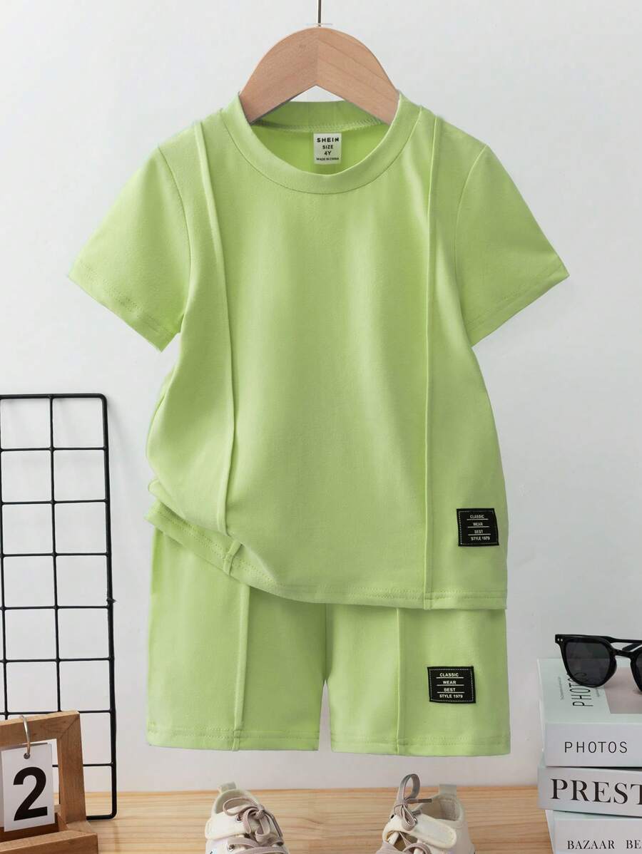 SHEIN Young Boy Loose Fit 2pcs Short Sleeve Casual T-Shirt And Shorts Set With Letter Print, Summer, School, Campus, College Summer Holiday - Lime Green - View 1