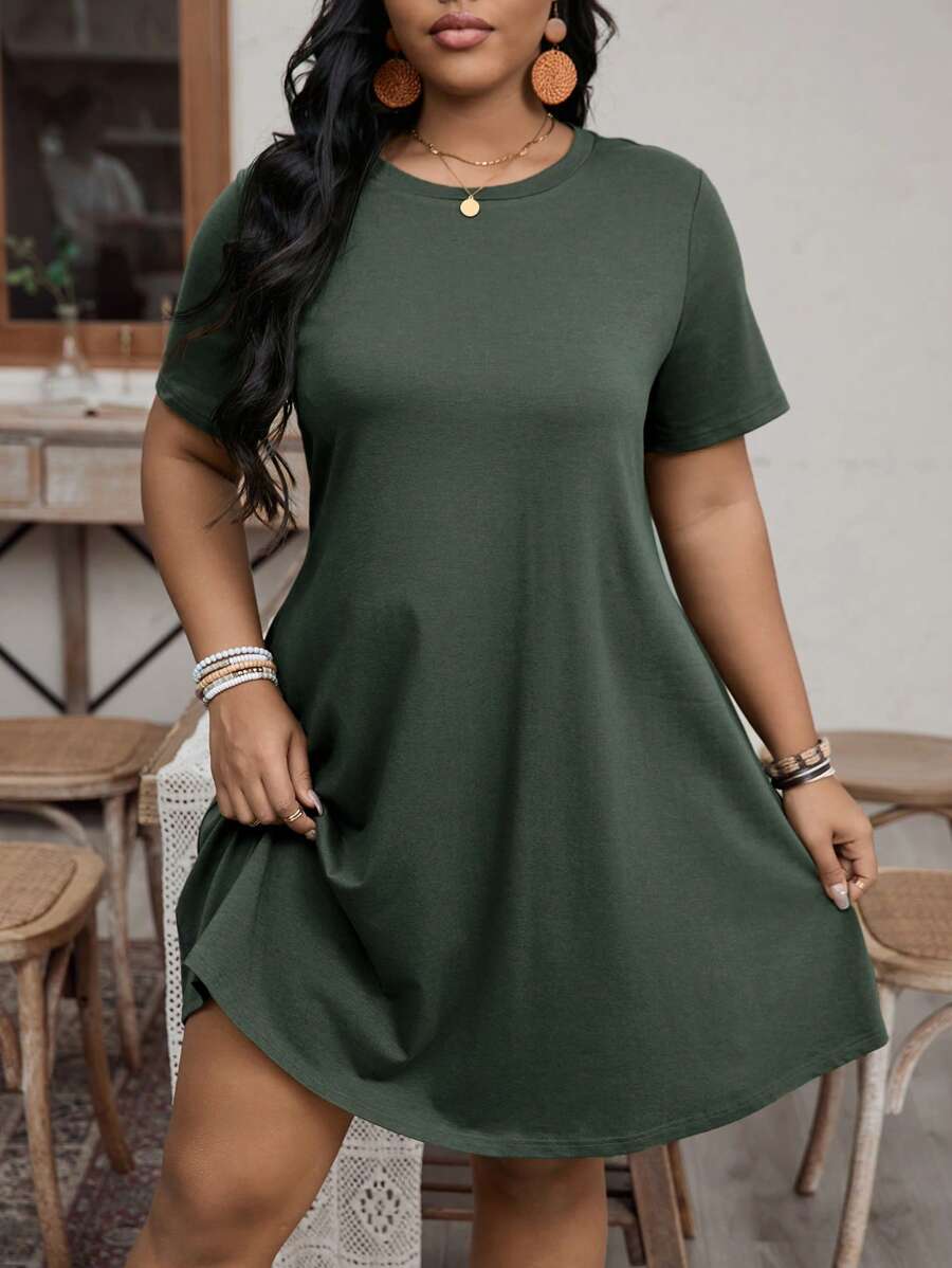 SHEIN LUNE Đầm thun trơn cổ tròn tay ngắn mùa hè cho nữ cỡ lớn - Màu xanh Ô liu - Xem 1