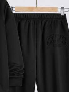 SHEIN Teen Boys Casual Embossed Hoodie & Sweatpants Set Hoodie And Sweatpants Black Basic Set Fall Winter - Black - View 8