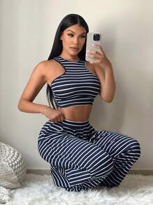 SHEIN SXY Set de 2 piezas con top ajustado sin mangas y pantalones con estampado de rayas para mujeres