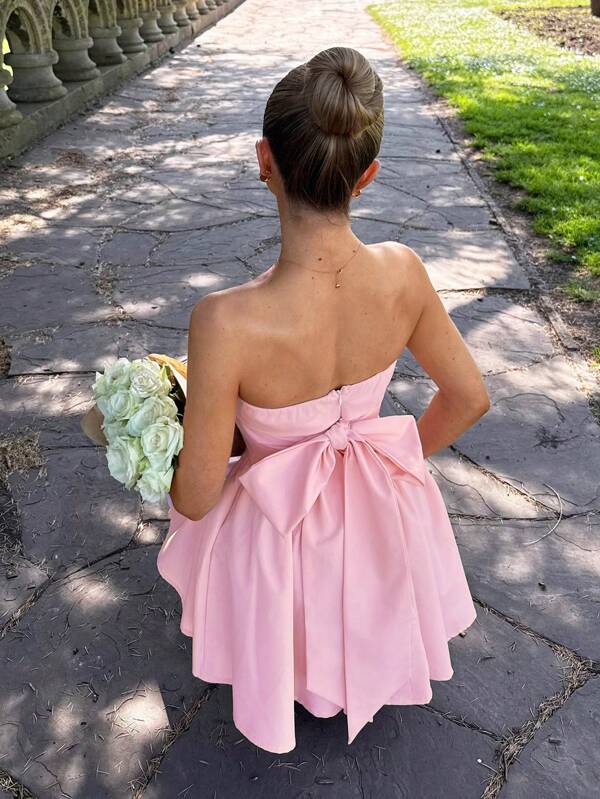 Glamine Rochie de vară casual cu model tubulară pentru femei, culoare solidă, cu fundă decorativă pe spate, roz bebeluș, rochie scurtă roz pentru femei