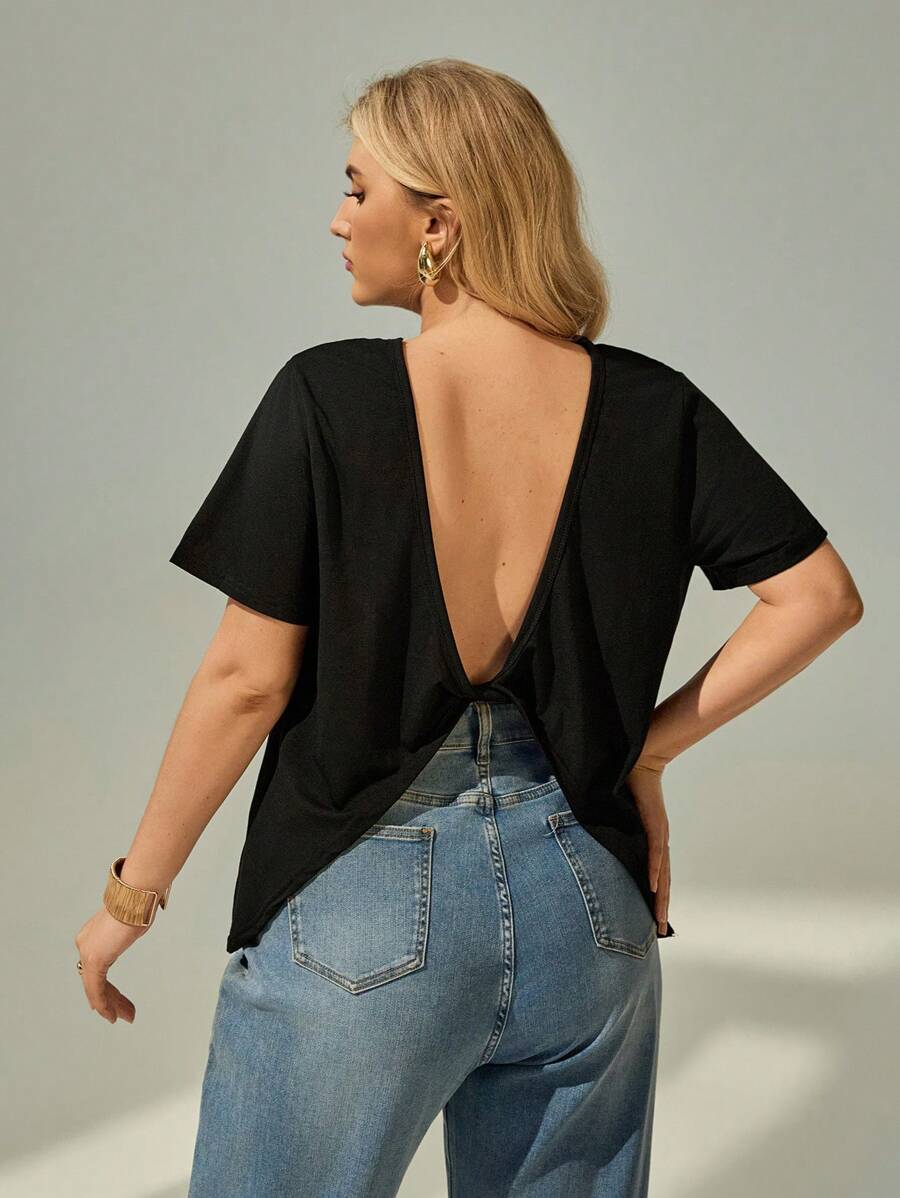 SHEIN Essnce Nữ Plus Size Loose Fit Twist Back Áo phông màu đen thông thường có đường cắt - màu đen - Xem 1