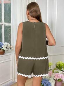 SHEIN LUNE Plus Size Wavy Hem Contrast Trim Sleeveless Casual Short 2 Pieces Set