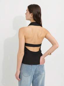 Nöista 修身光滑弹力翻领拉链前开襟无袖上衣；轻盈透气面料；是女士海滩度假和休闲骄傲庆祝活动的理想之选；也是女士机场出行的百搭单品；时尚夏季必备。 - 黑色 - 查看 2